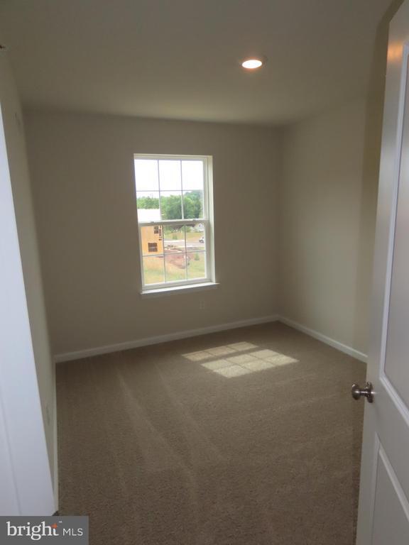 Building Photo - 3080 Martha Wy