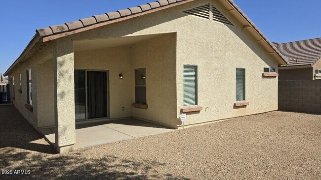 Building Photo - 7327 W Magdalena Ln