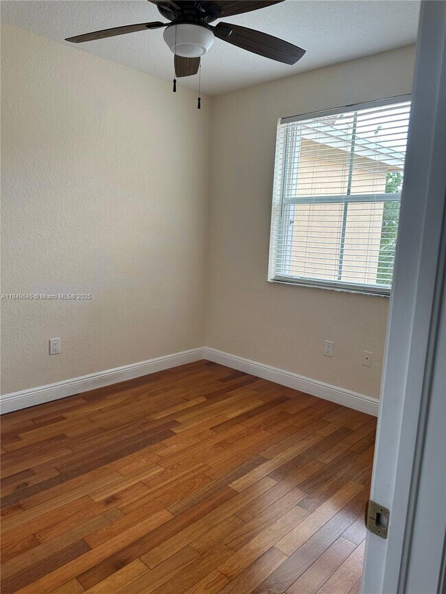 Building Photo - 12488 SW 126th Ave