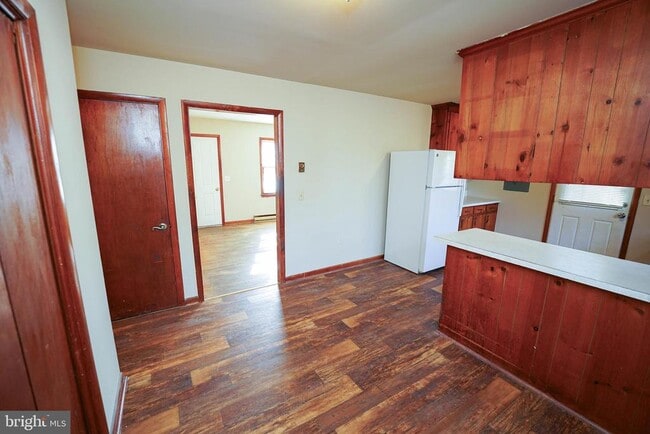 Building Photo - 5746 Rip Wil Dr