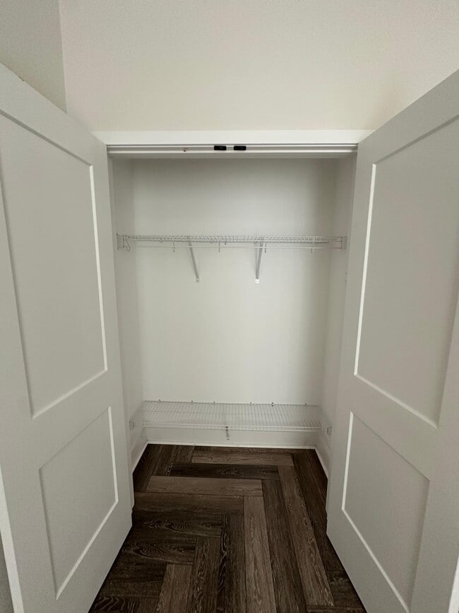 Building Photo - 142-837 Calla Terrace N