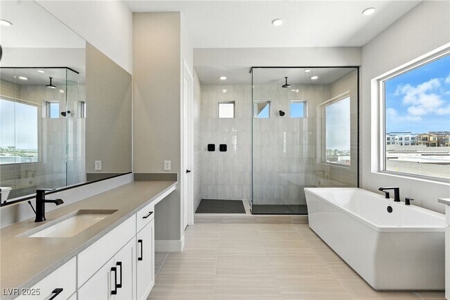 Building Photo - 10632 Rolling Vista Dr