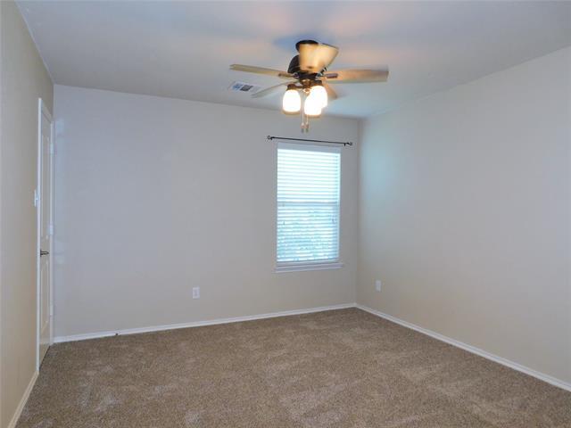 Building Photo - 835 Post Oak Pl
