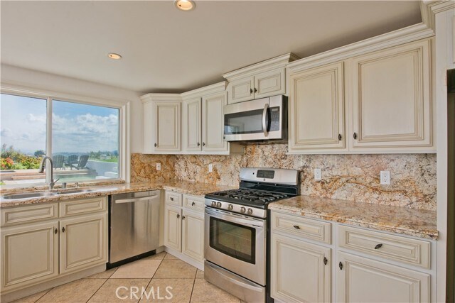 Building Photo - 4028 Coldstream Terrace