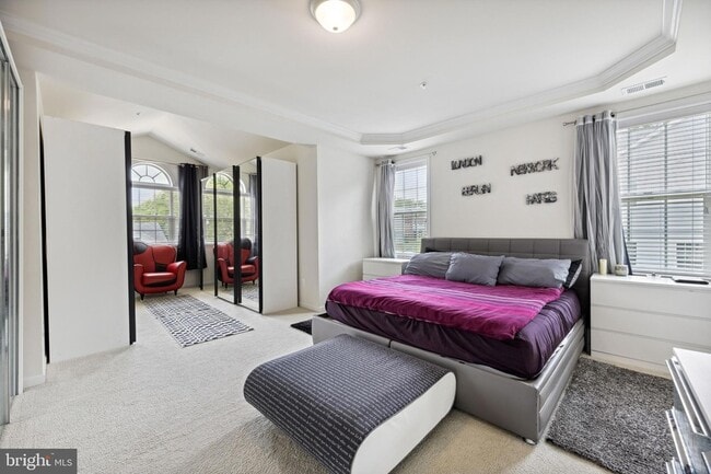 Building Photo - 2201 Monticello Ct