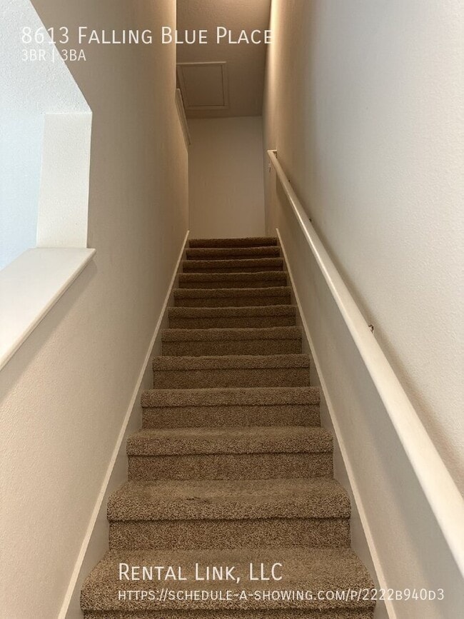 Building Photo - 8613 Falling Blue Pl