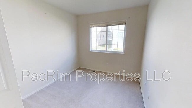 Building Photo - 5740 Sapphire Loop