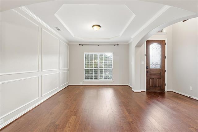 Building Photo - 12516 Maplecrest Dr