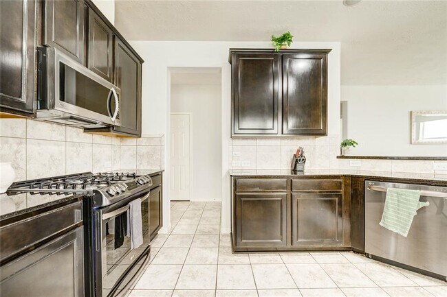 Building Photo - 21522 Mandarin Glen Cir