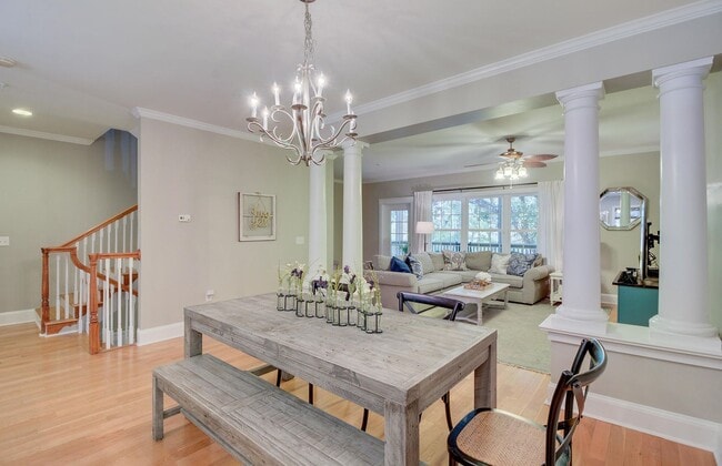 Building Photo - 3 Bedroom 2.5 Bath Condo in Etiwan Pointe ...