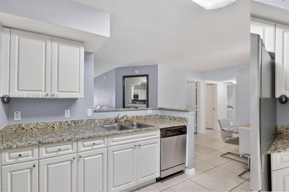 Building Photo - 6769 Heritage Grande