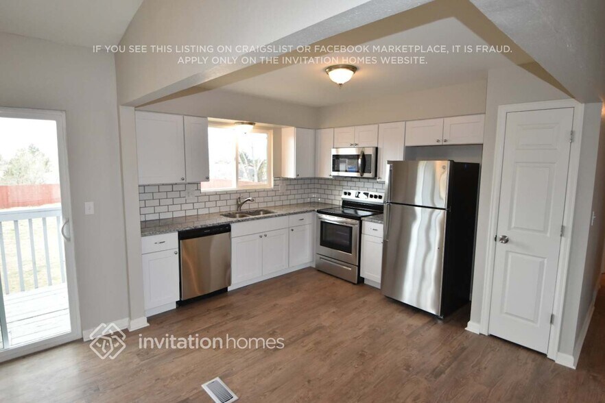 Building Photo - 2821 Buttermilk Cir