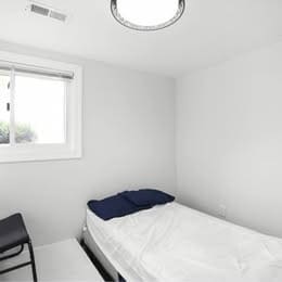 Building Photo - 5201 Banks Pl NE