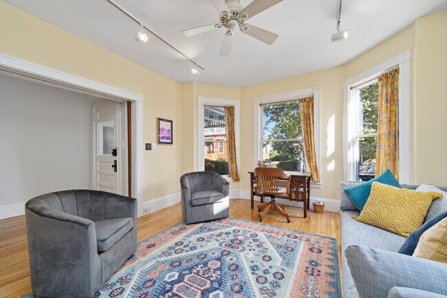 Building Photo - 53 Prescott St