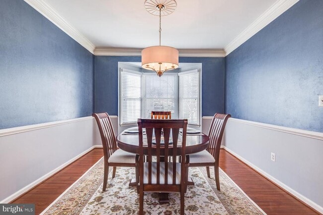 Building Photo - 10857 Hunter Gate Way