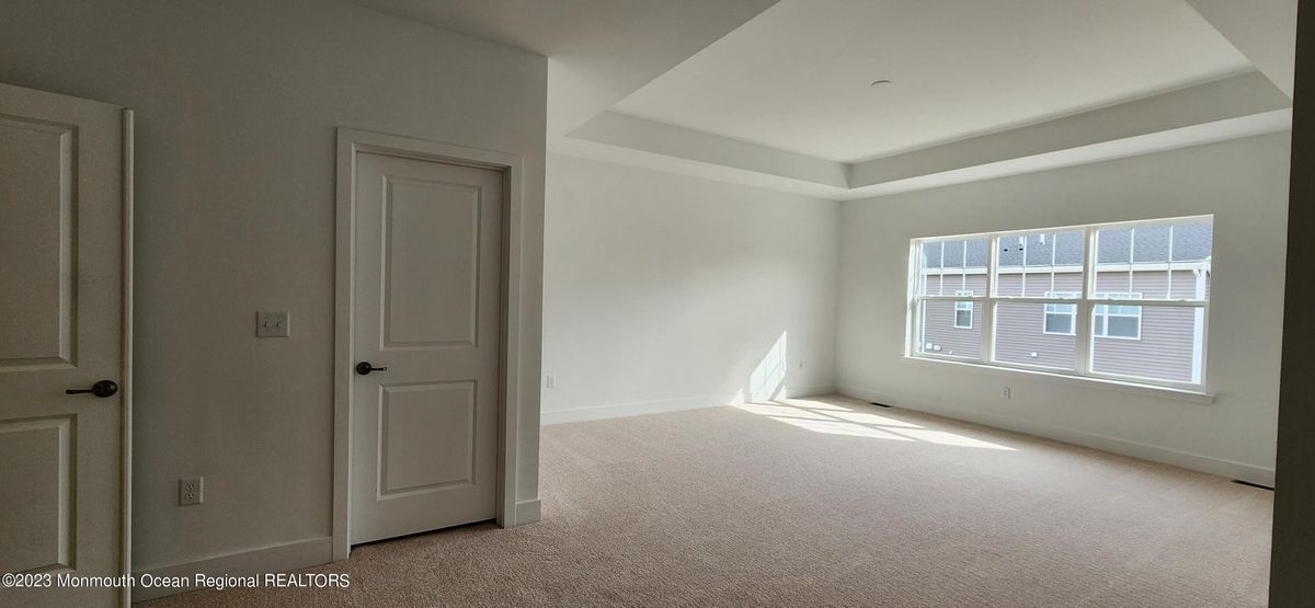 Building Photo - 3105 Aviator Ave