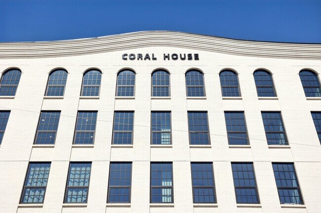 Building Photo - 2654 Coral St