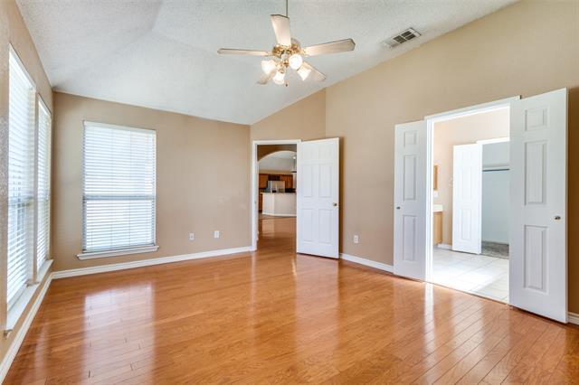 Building Photo - 3729 Sycamore Ln