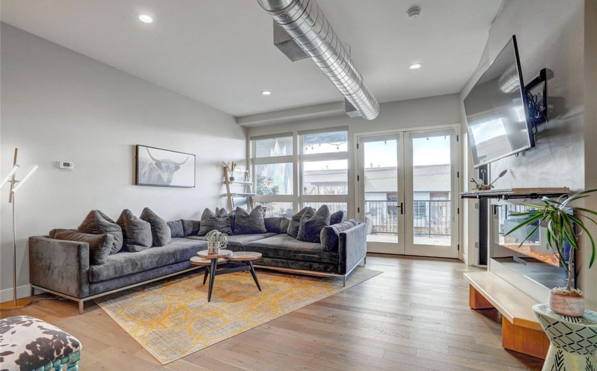 Building Photo - 3198 Blake St