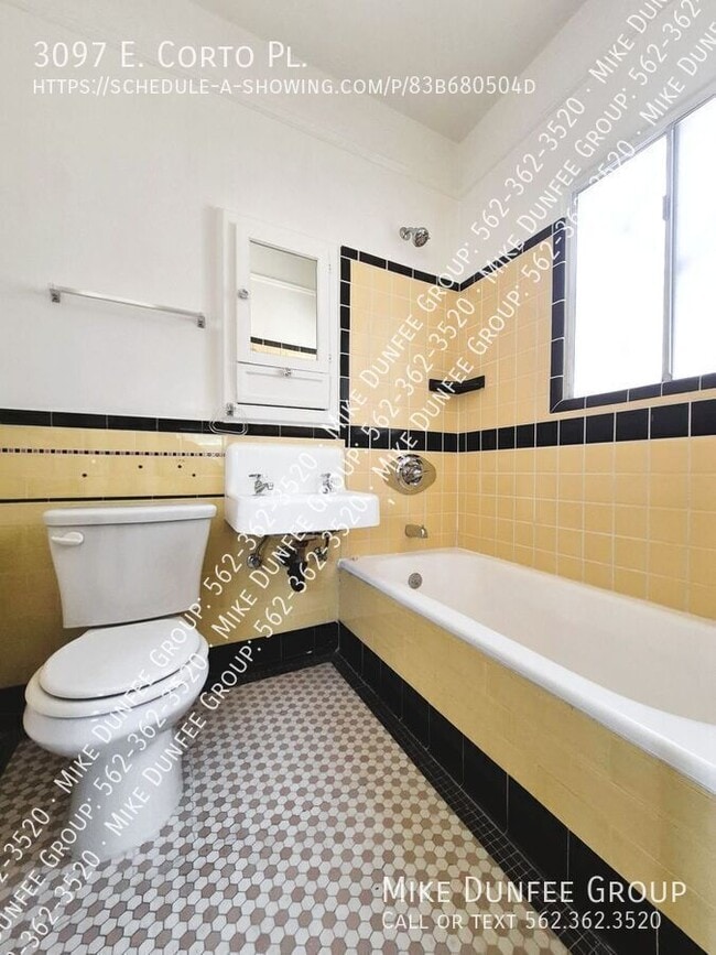 Building Photo - 3097 E Corto Pl