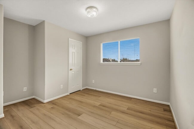 Building Photo - 11511 Mill Bridge Ct