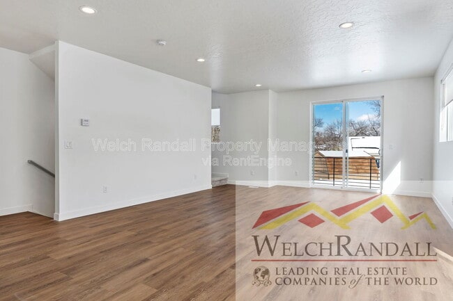 Building Photo - 507 E Alice Wy