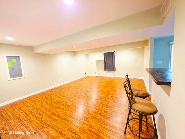 Building Photo - 16300 Brookfield View Ct