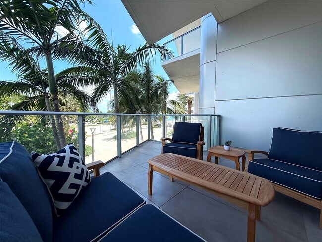 Building Photo - 701 N Fort Lauderdale Beach Blvd