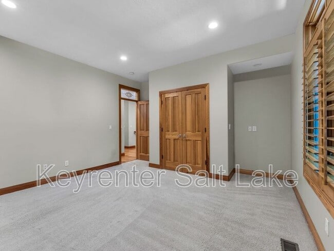Building Photo - 2178 Netties Pl