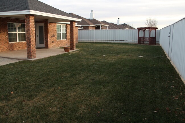 Building Photo - 3912 Woodlark Road