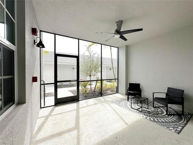 Building Photo - 14221 Heritage Landing Blvd
