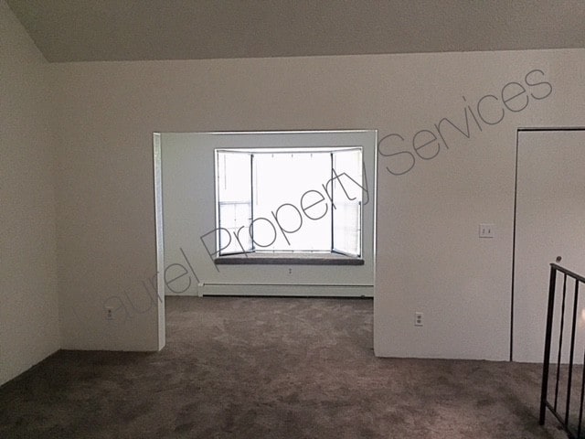 Building Photo - 709 20th St