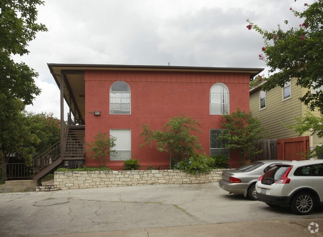 Building Photo - The Pepper Tree