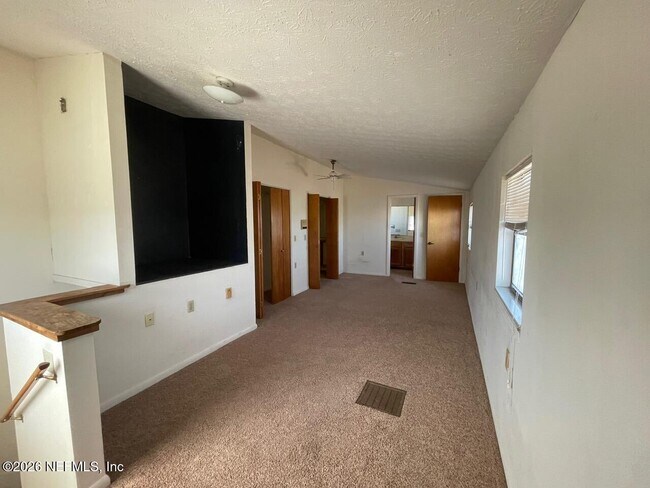 Building Photo - 2000 First St