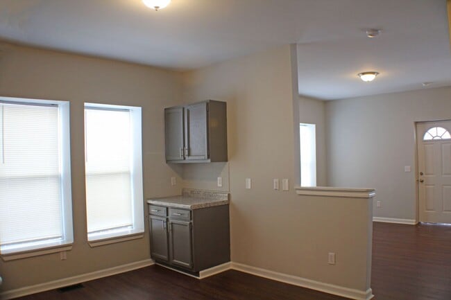 Building Photo - The Moore Townhouses
