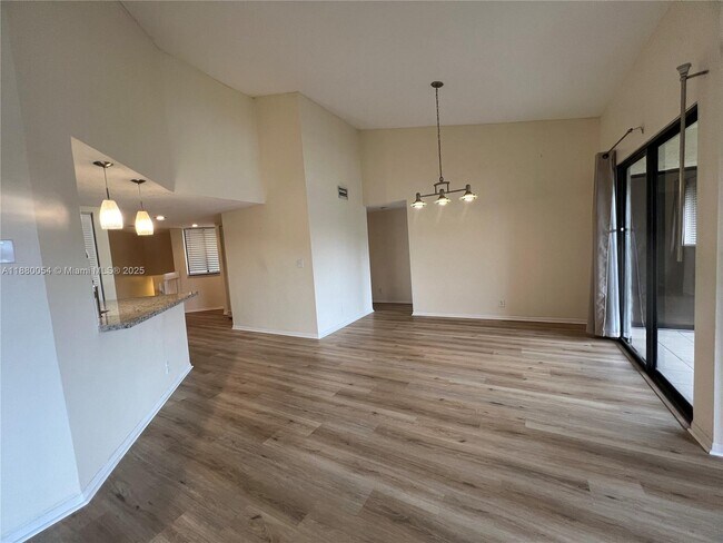 Building Photo - 8156 NW 15th Manor