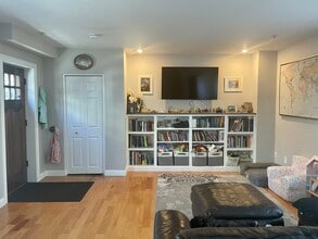 Living room - 11 Oakland St