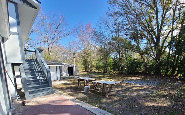 Building Photo - 5224 Roanoke Blvd