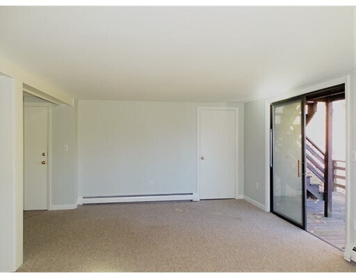 Building Photo - 52 Flanders Rd
