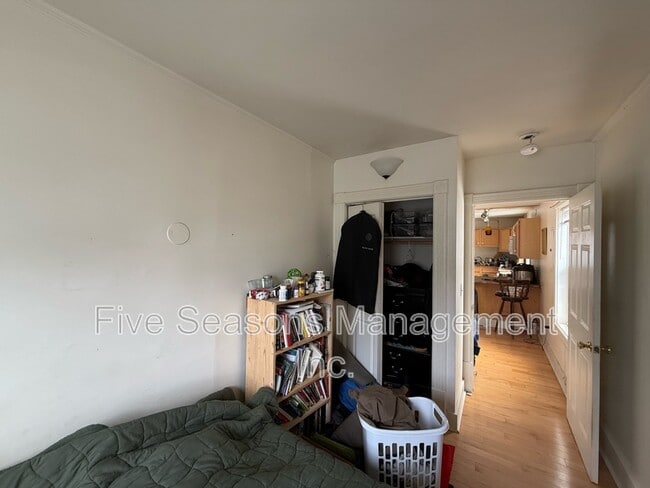 Building Photo - 384 St Paul St