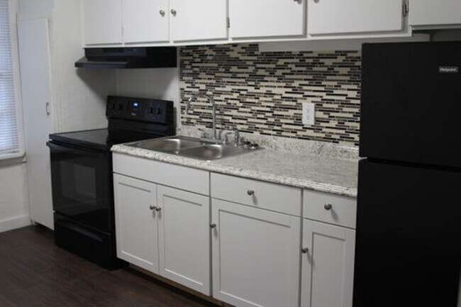 Interior Photo - Legacy Apartments