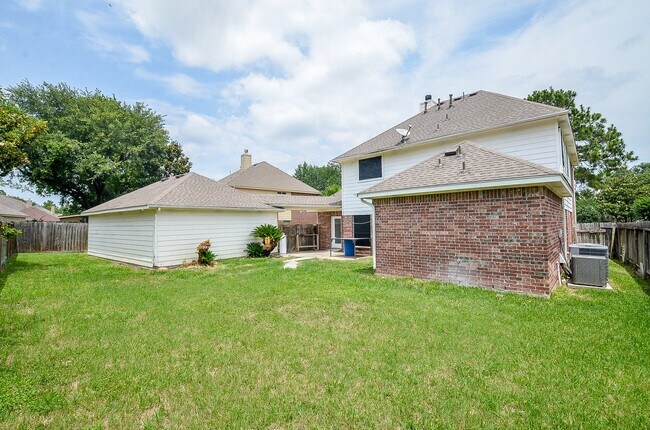 Building Photo - 9211 Abbey Chase Ln