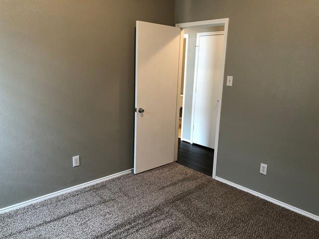 Building Photo - 308 Chinaberry Trail