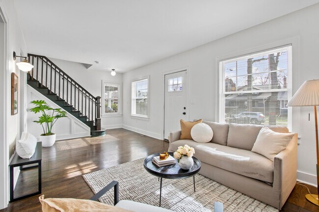 Building Photo - 7434 Woodrow Wilson St