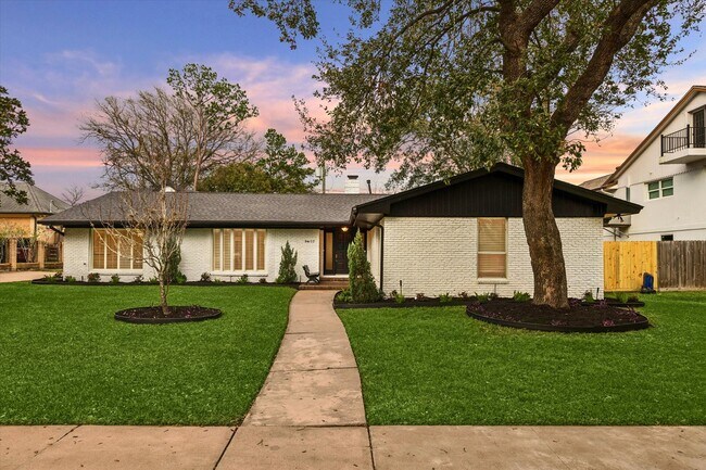 Building Photo - 9407 Cranleigh Ct