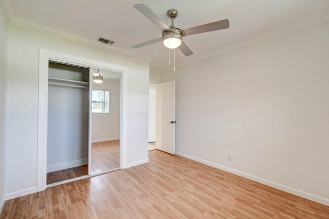 Building Photo - 15021 Jackson Rd