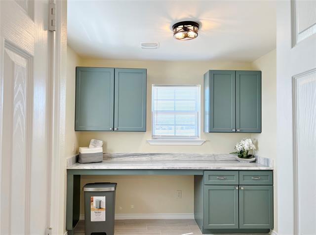 Building Photo - 135 Gin Rd