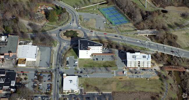 Aerial Photo - Gateway Apartments