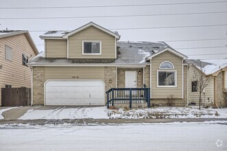 Building Photo - 1916 Thames Dr