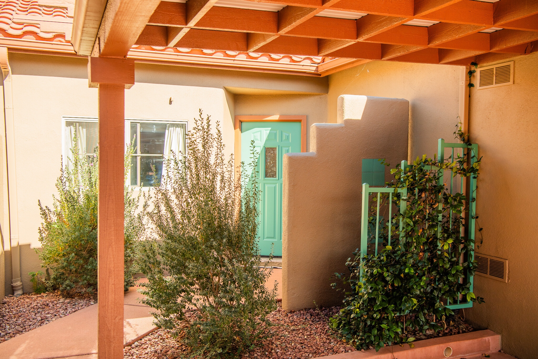 Building Photo - 102 Pine Leaf Ln